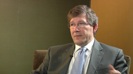 How should patients prepare for an EUS-FNA?